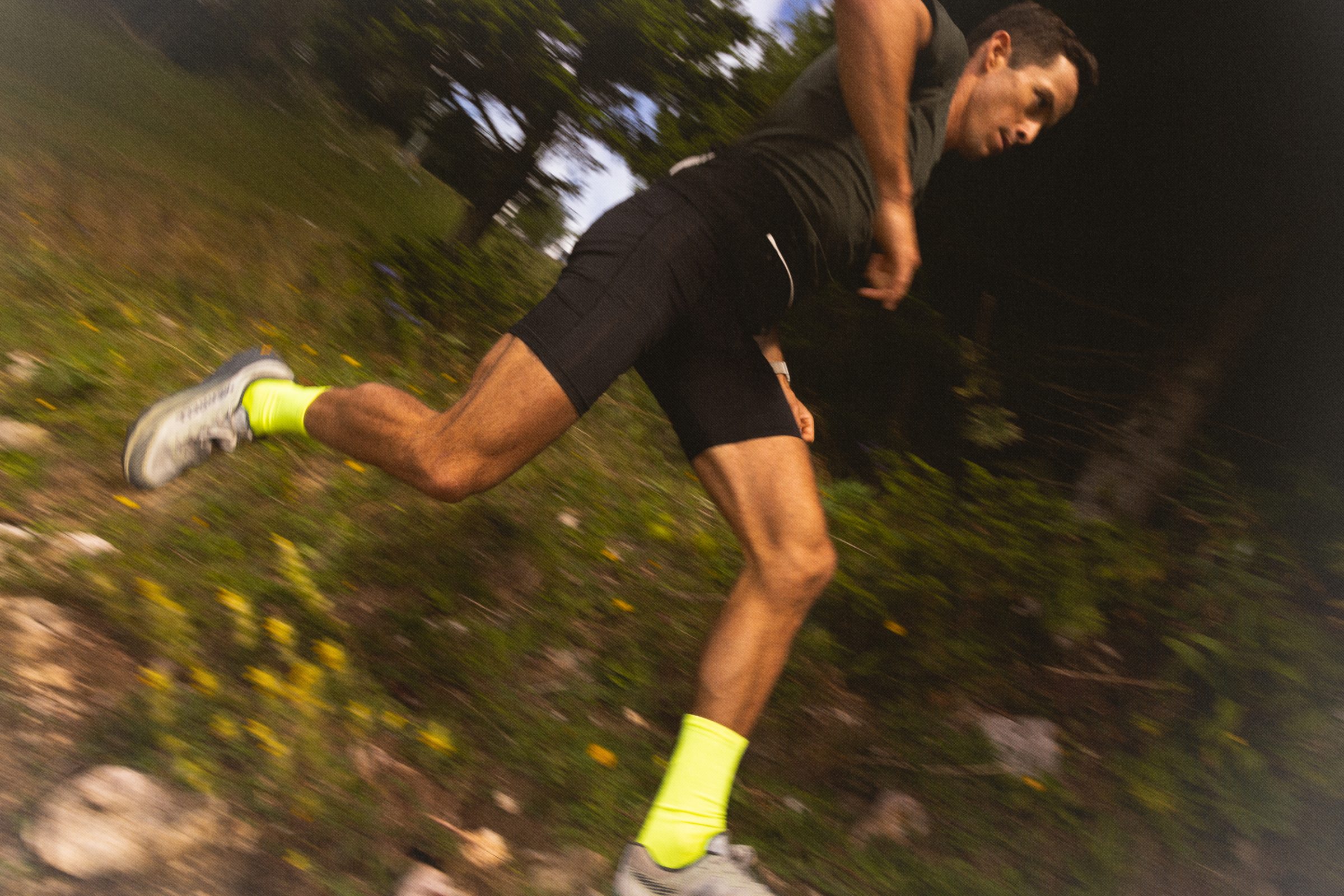 Merrell celebra 45 anni sui sentieri con Agility Peak 6