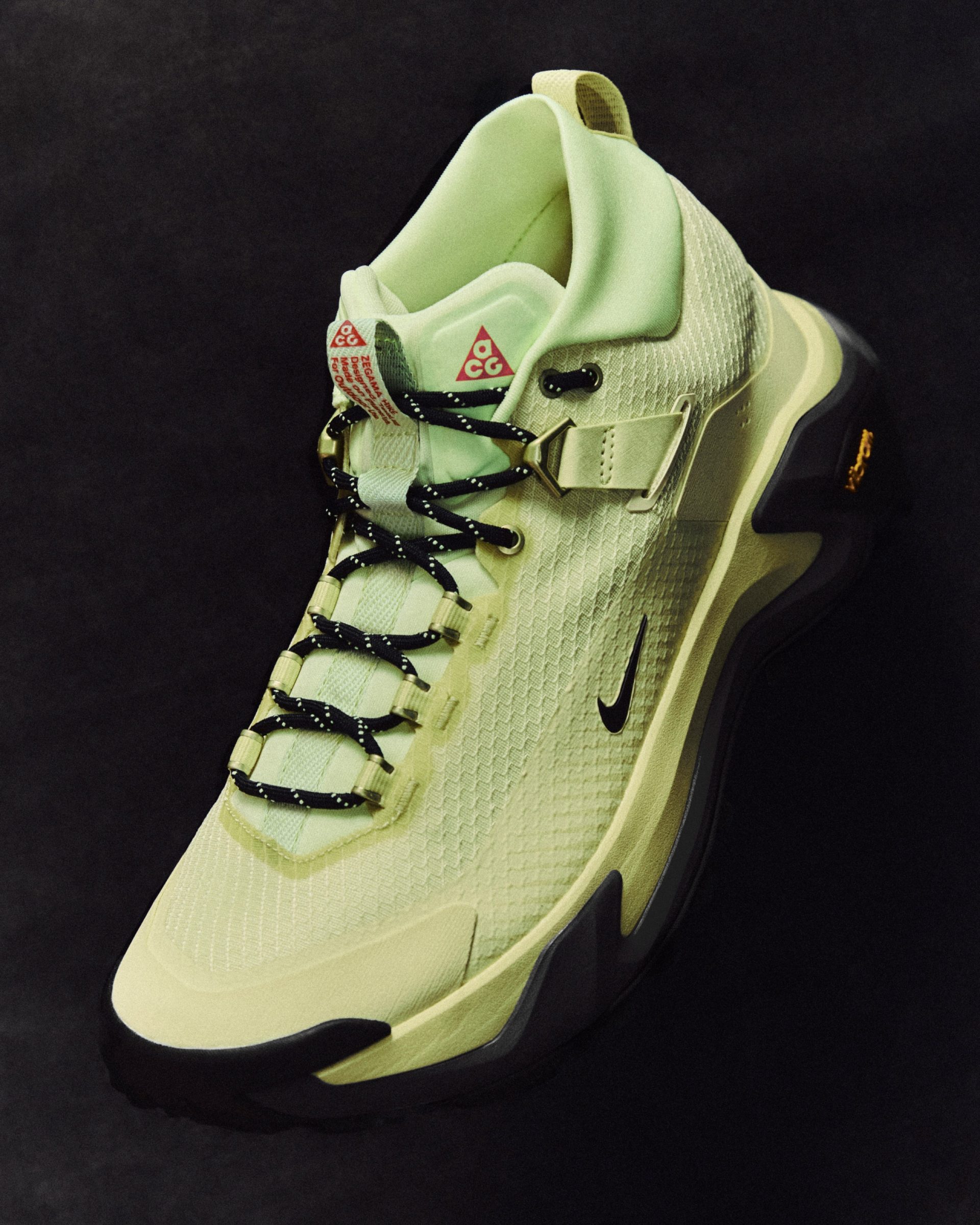 Nike ACG Zegama Hike