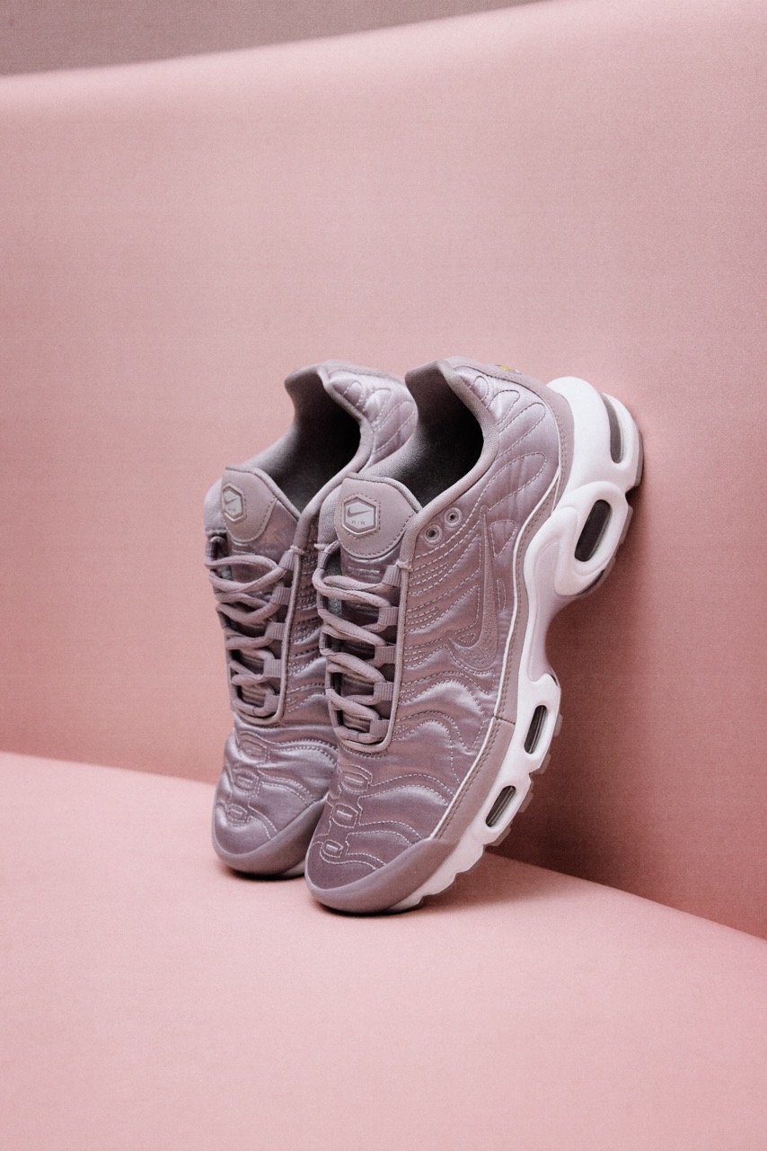 Foot Locker ANNA